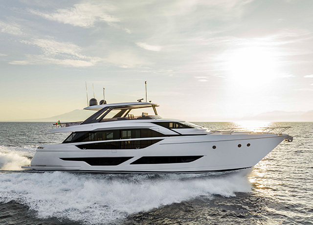 ferretti yacht 860 price