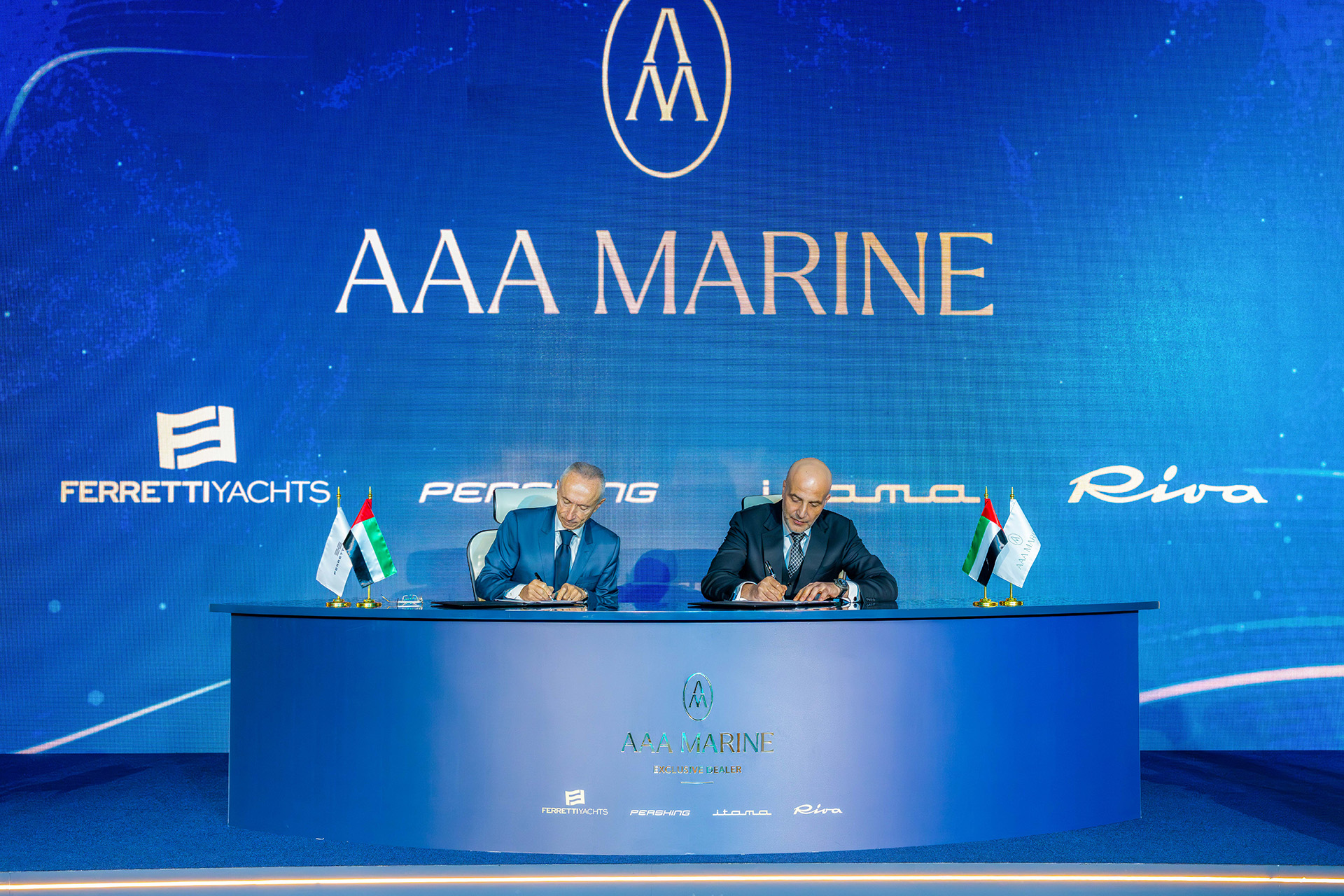 Ferretti Group announces exclusive agreement with AAA Marine covering the United Arab Emirates and Oman.<br />
 