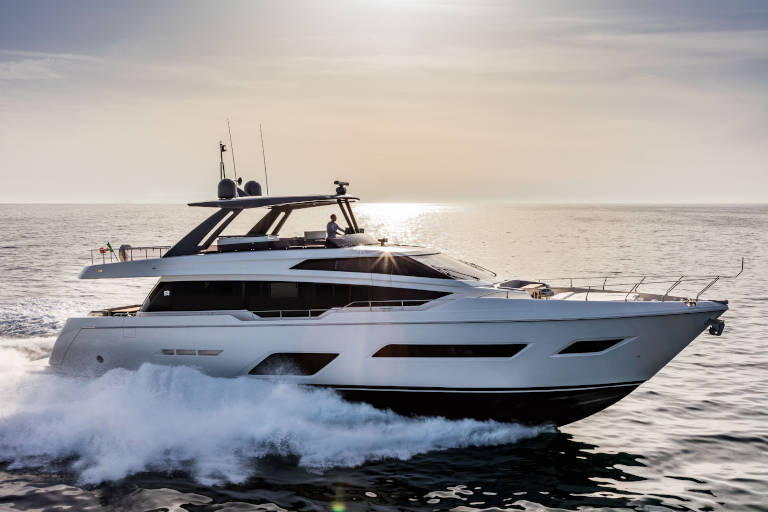 ferretti yacht cattolica